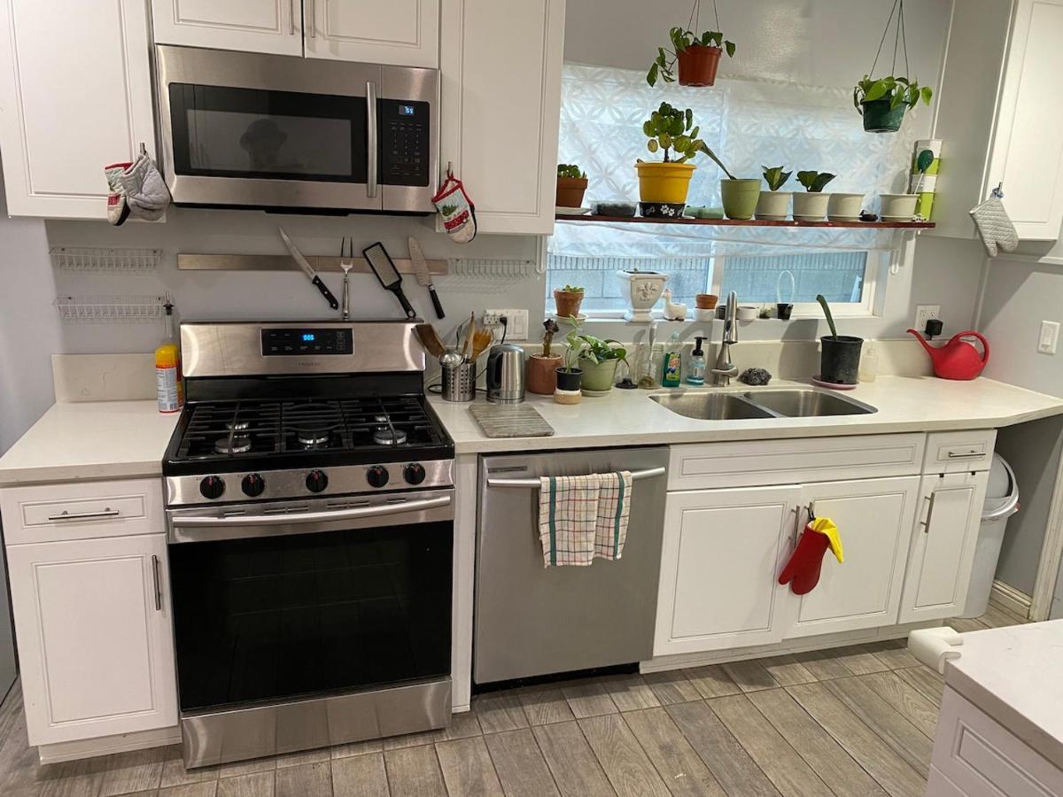 לוס אנג'לס Private Room In La With Free Wifi And Tv With Shared Kitchen מראה חיצוני תמונה