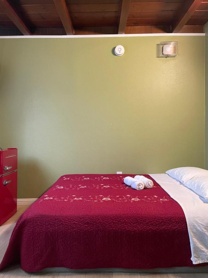 לוס אנג'לס Private Room In La With Free Wifi And Tv With Shared Kitchen מראה חיצוני תמונה