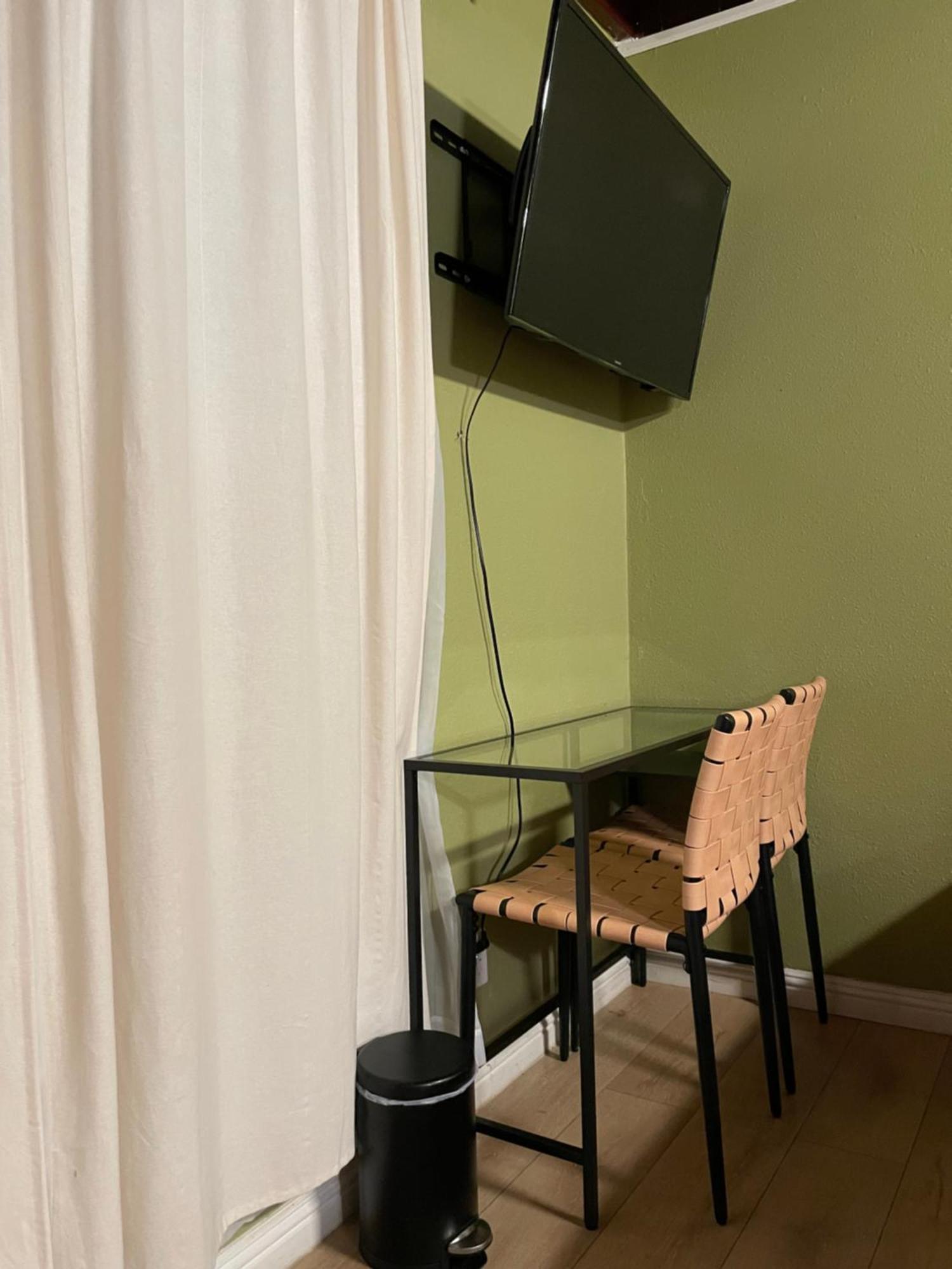 לוס אנג'לס Private Room In La With Free Wifi And Tv With Shared Kitchen מראה חיצוני תמונה