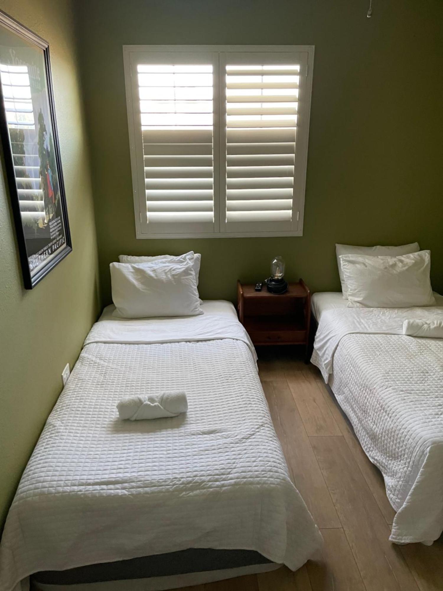 לוס אנג'לס Private Room In La With Free Wifi And Tv With Shared Kitchen מראה חיצוני תמונה